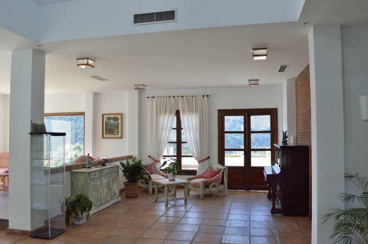 אורגיווה Hotel Taray Botanico מראה חיצוני תמונה